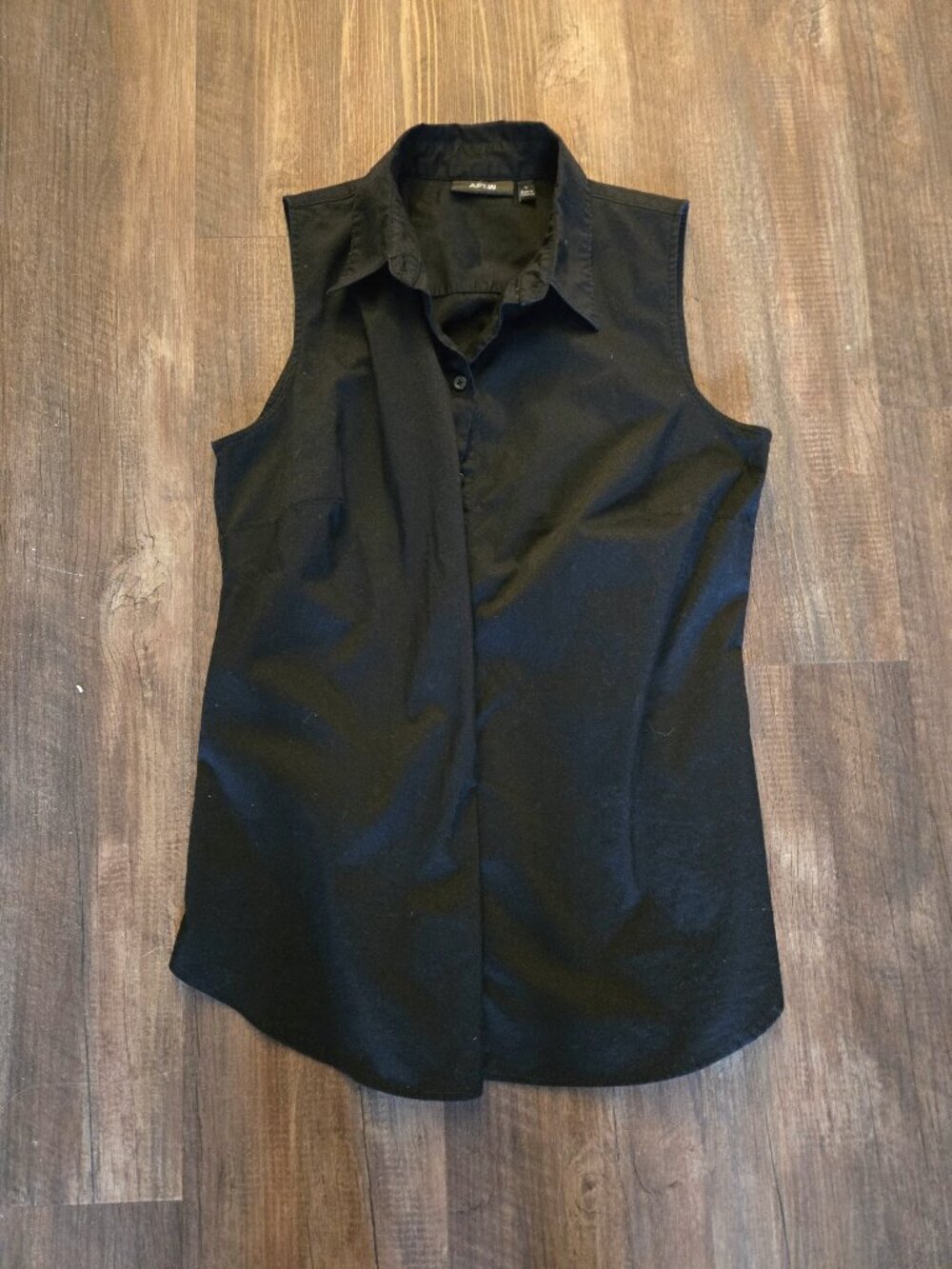 Sleeveless Collared Button Down Blouse - Small Black - Apt 9